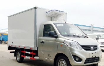 (厢长2.8米)福田奥铃T3冷藏车